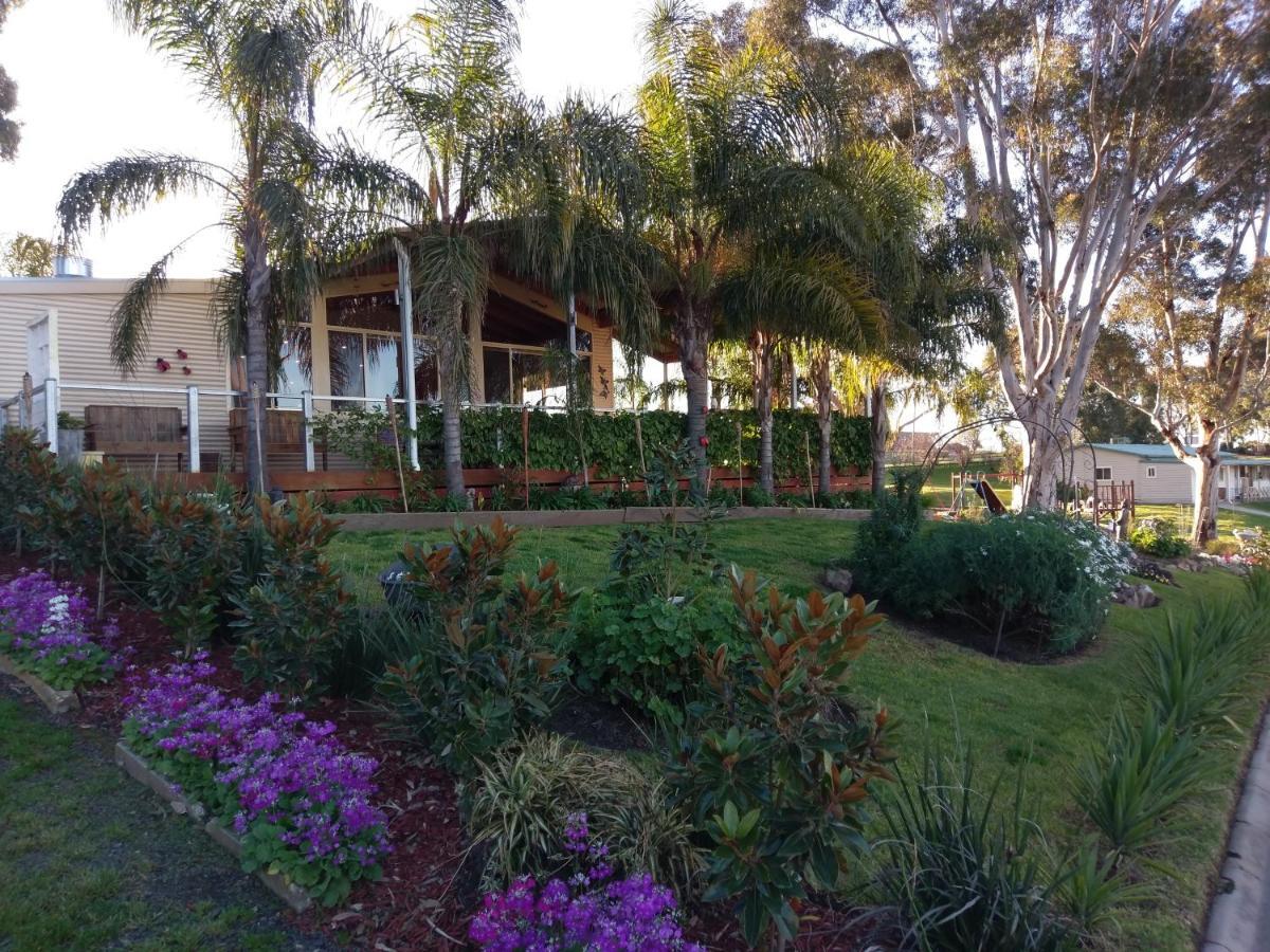 Discovery Parks - Lake Hume, New South Wales Exterior photo